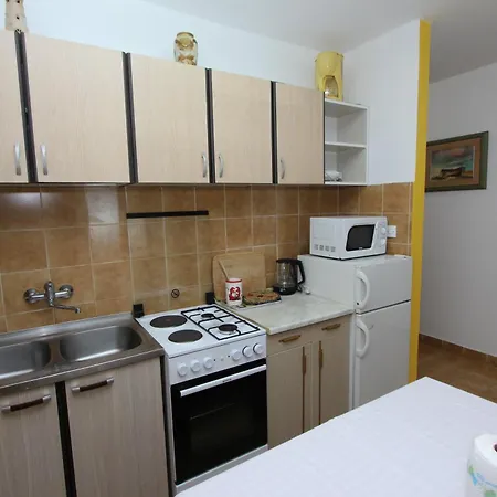 Vera Apartment